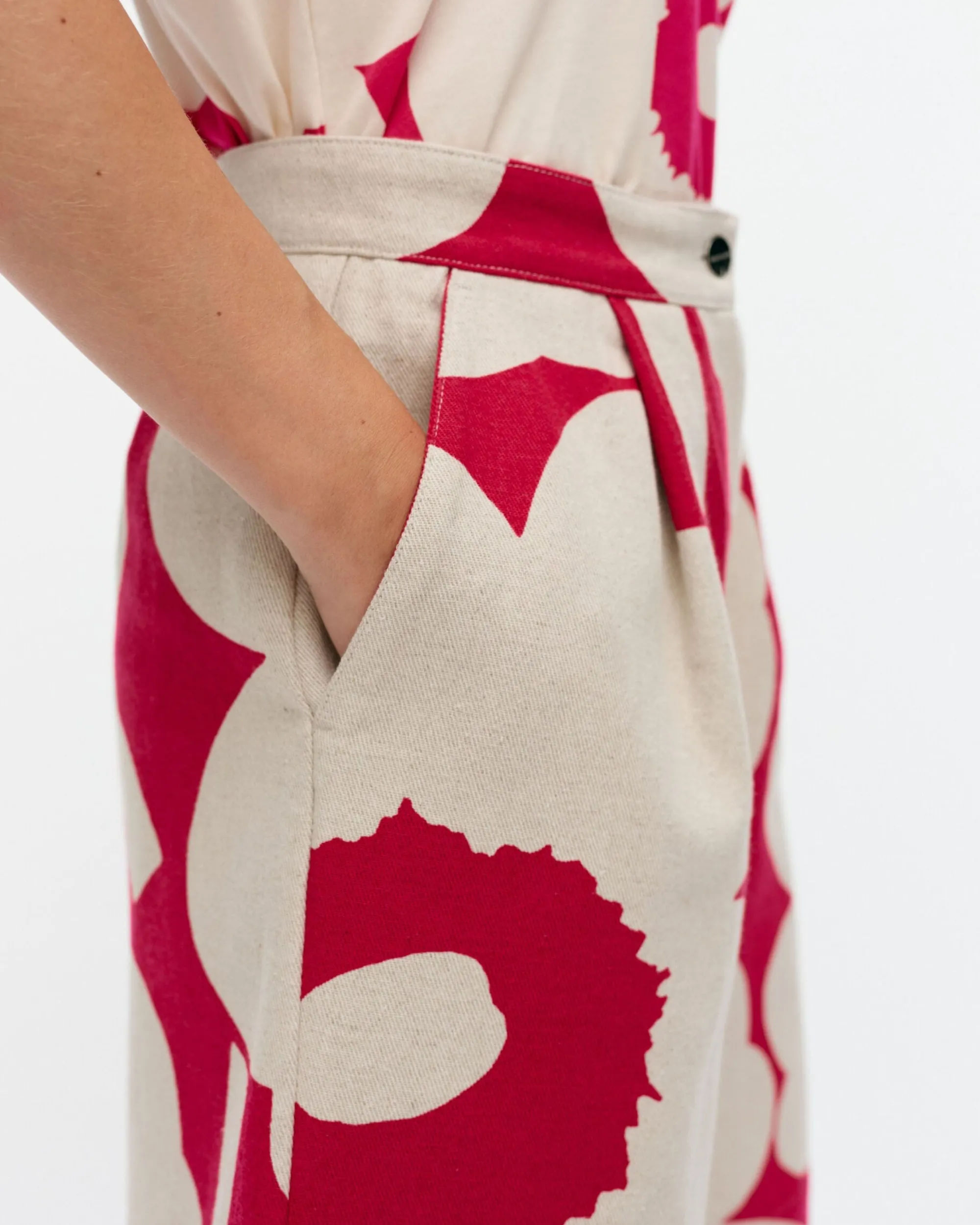 Vaatteet Marimekko Housut^Hyu00F6Ky Unikko Puuvillapellavashortsit