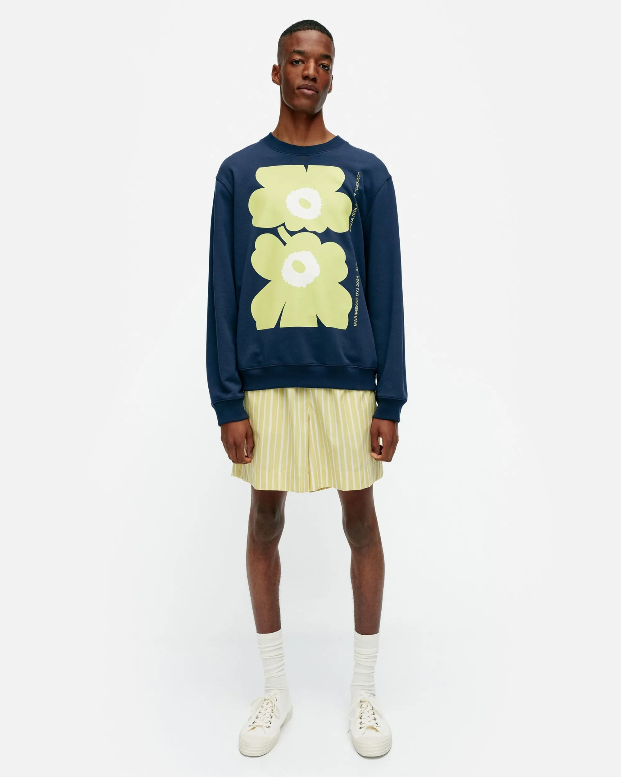 Vaatteet Marimekko Paidat Ja Tunikat^Kioski Loisto Unikko Placement Collegepaita