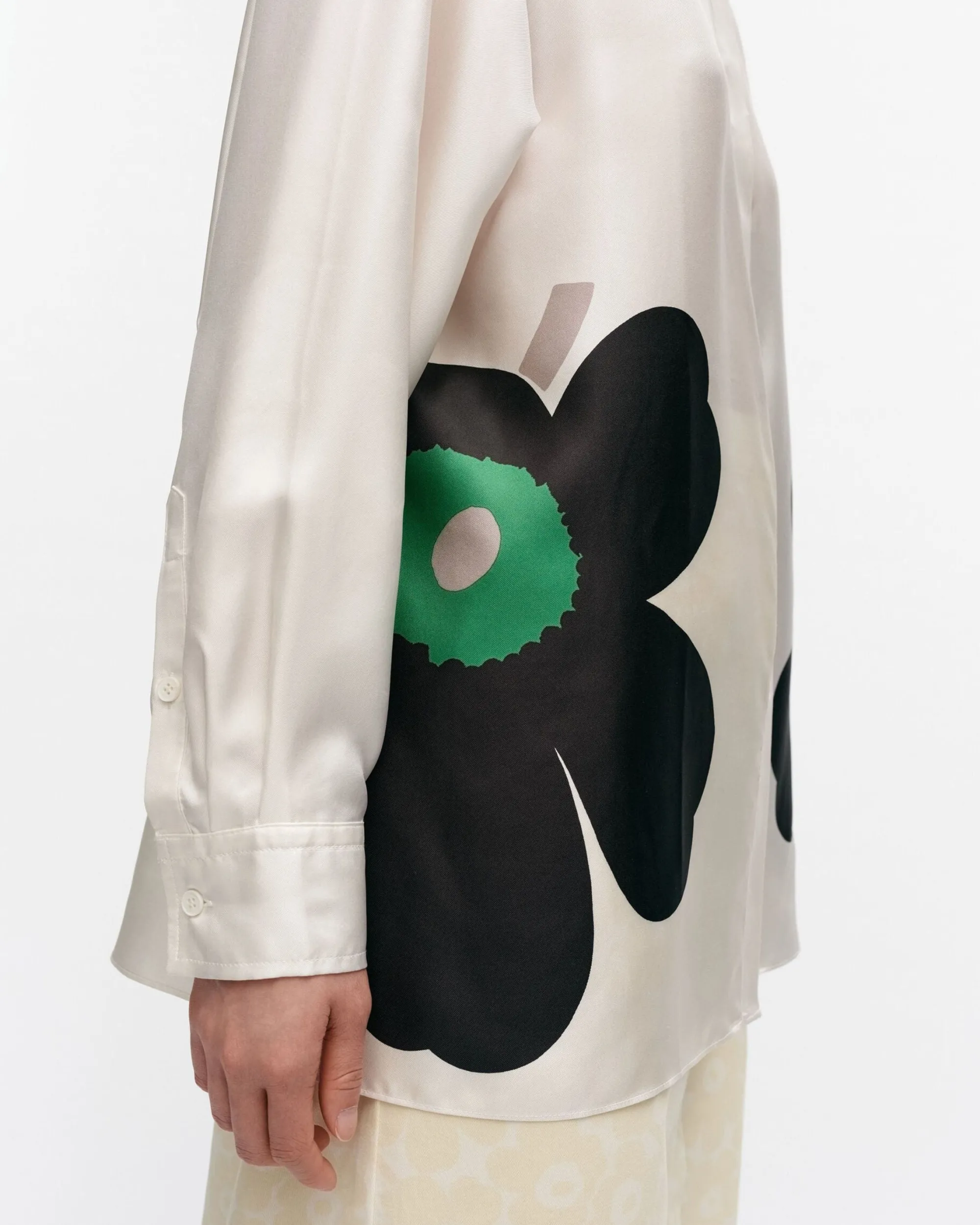 Vaatteet Marimekko Paidat Ja Tunikat^Outi Heijastus Unikko Silkkipaita